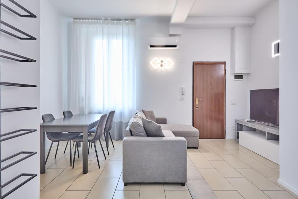 Lenny'S Central Apartment Mediolan Zewnętrze zdjęcie